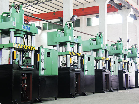 <a href='http://m.zgnmsbw.com/ytrs/149.html' target='_blank'><u>全自動熱壓成型機</u></a>的應用范圍詳解