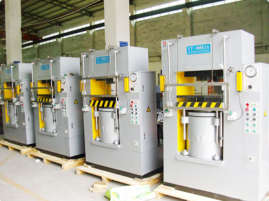 <a href='http://m.zgnmsbw.com/ytrs/2949.html' target='_blank'><u>硅膠熱壓成型機</u></a>材料應(yīng)用深度剖析